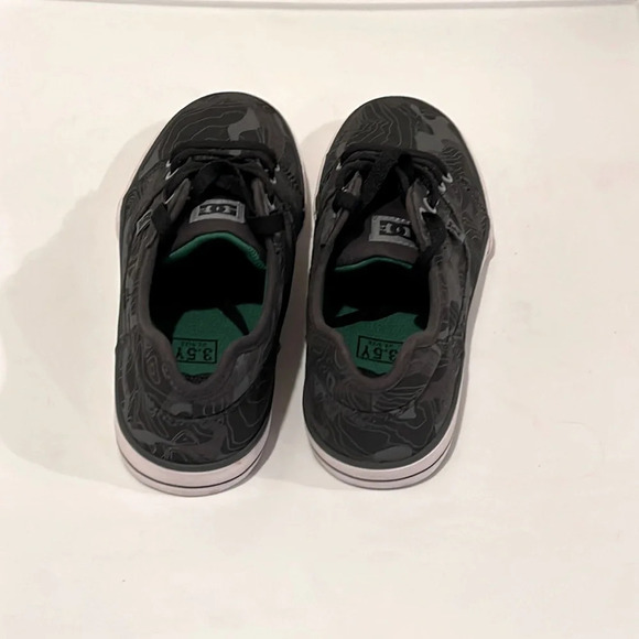 DC youth tonik SP shoe size 3.5Y - Picture 3 of 6